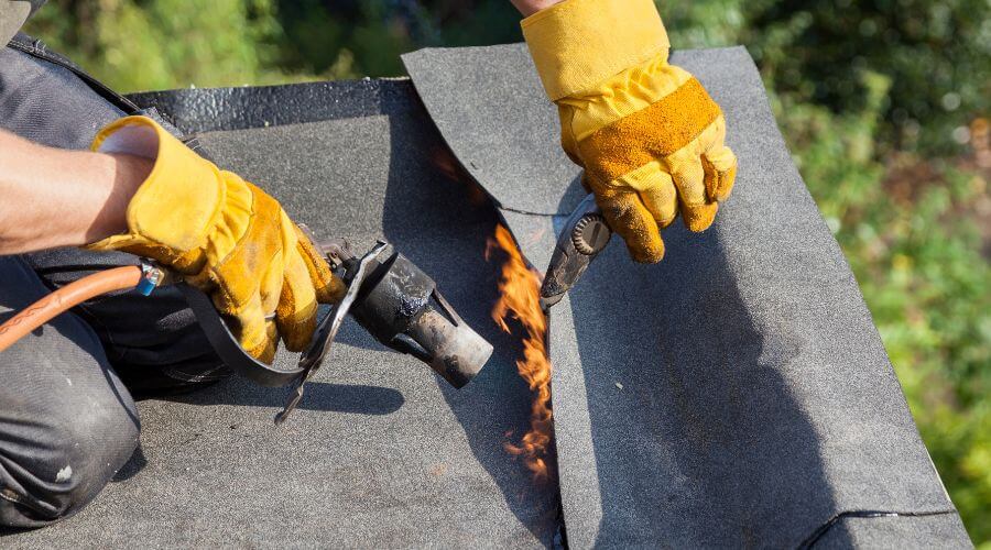 Professional gutter cleaning in Belmore, OH